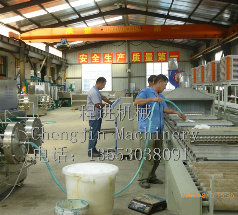 乳膠枕頭生產(chǎn)線